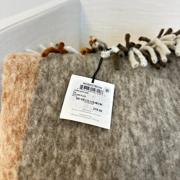 PARACHUTE Plaid Wool Alpaca Throw in Autumn Plaid NWT - Picture 5 of 8